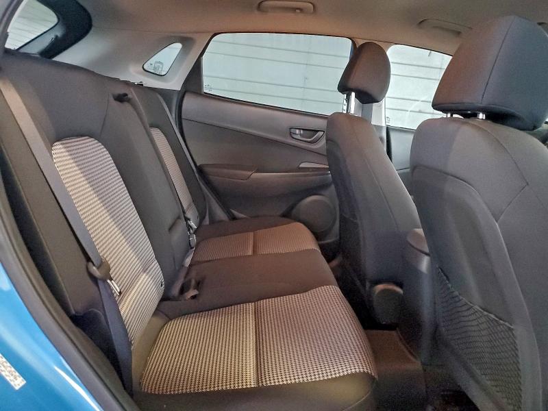 Фото 10 - HYUNDAI KONA