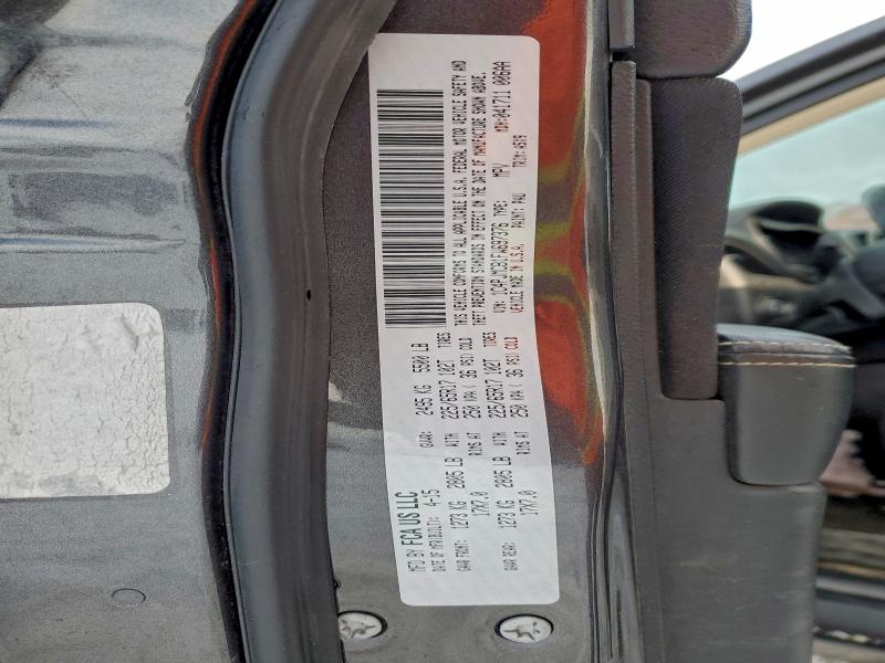 Фото 13 - JEEP GRAND CHER