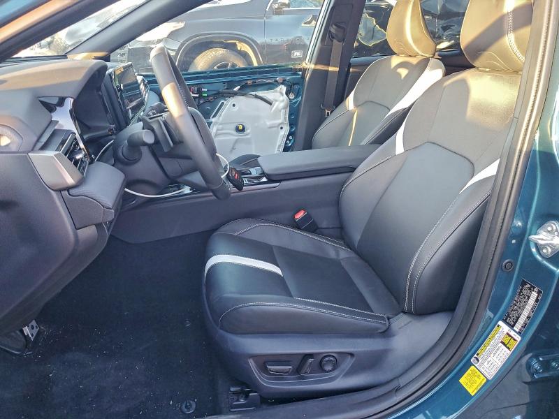 Фото 7 - TOYOTA CAMRY