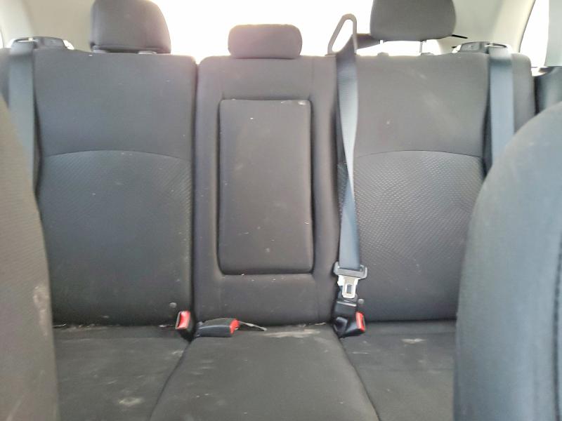 Фото 10 - MITSUBISHI OUTLANDER