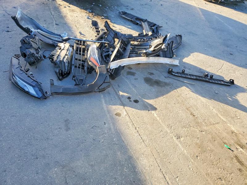 Фото 13 - NISSAN ROGUE