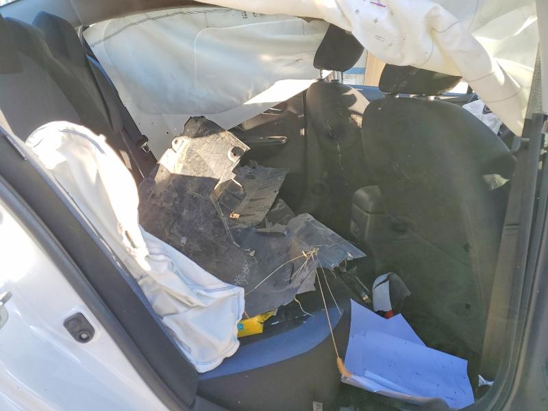 Фото 10 - NISSAN VERSA