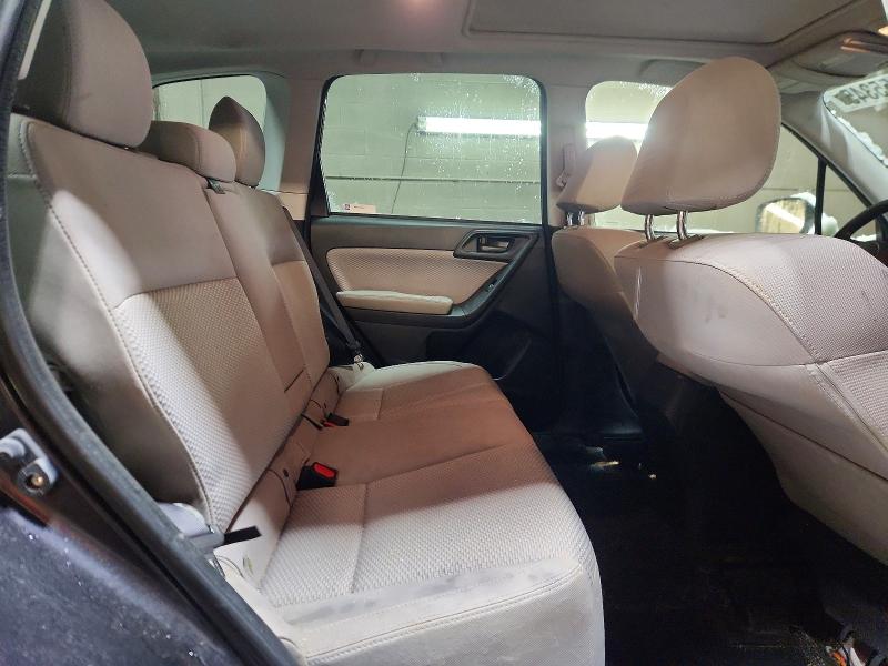 Фото 11 - SUBARU FORESTER