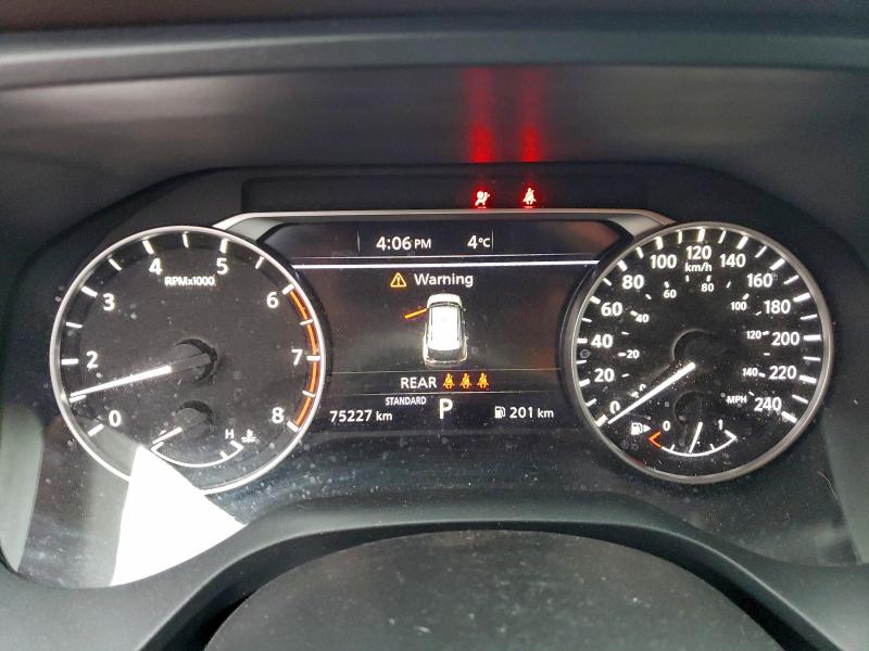 Фото 9 - NISSAN ROGUE