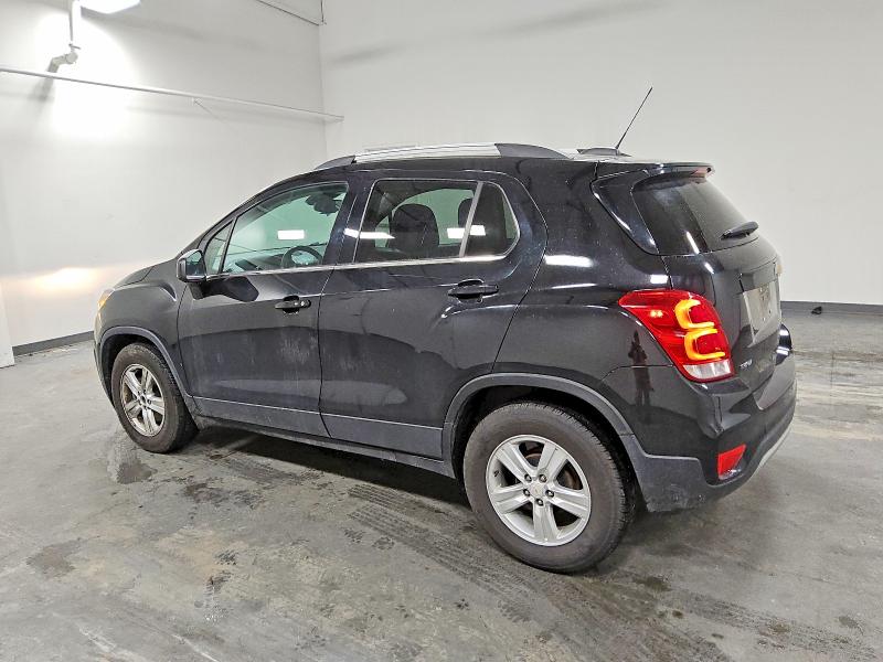 Фото 2 - CHEVROLET TRAX