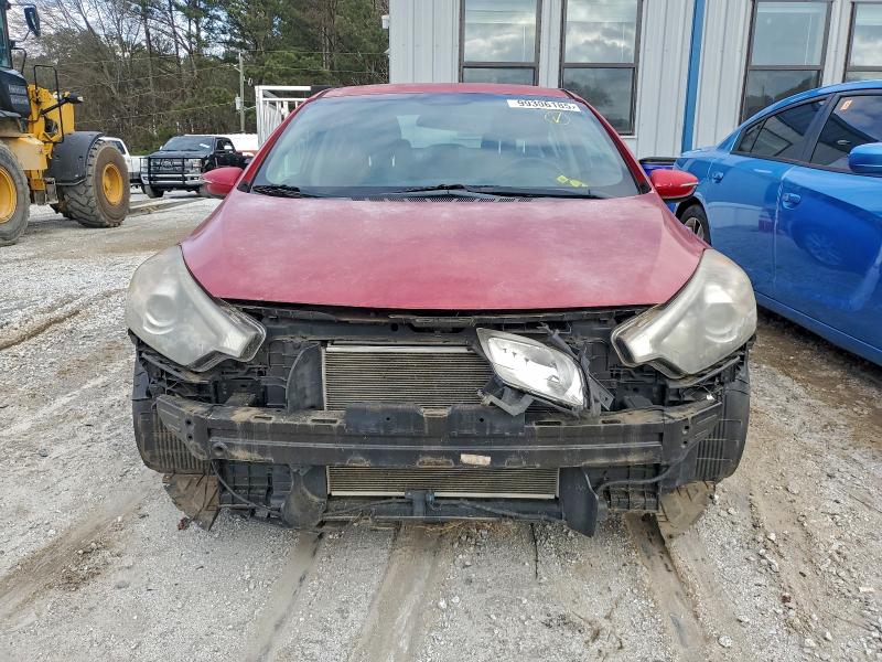 Фото 5 - KIA FORTE