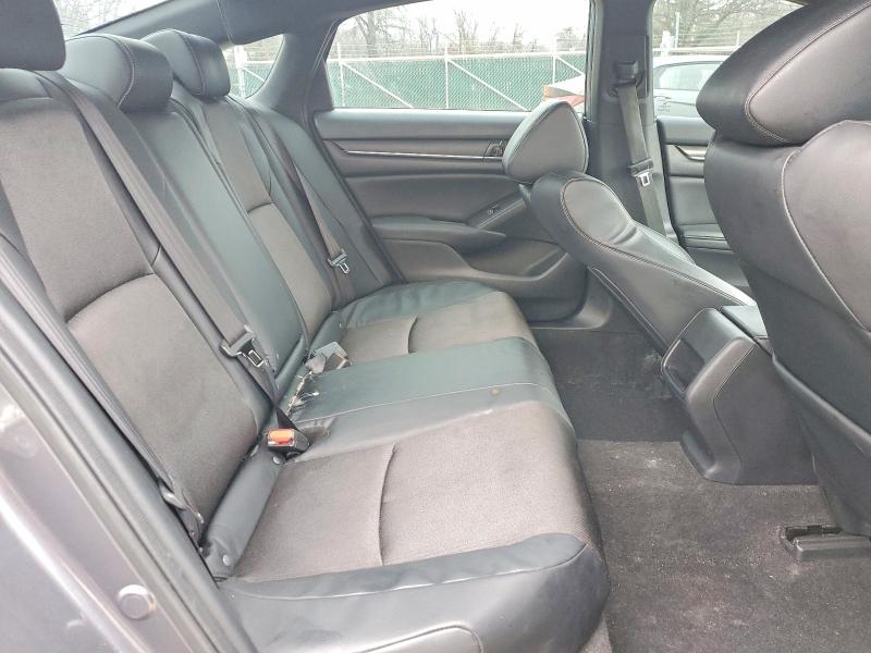 Фото 10 - HONDA ACCORD