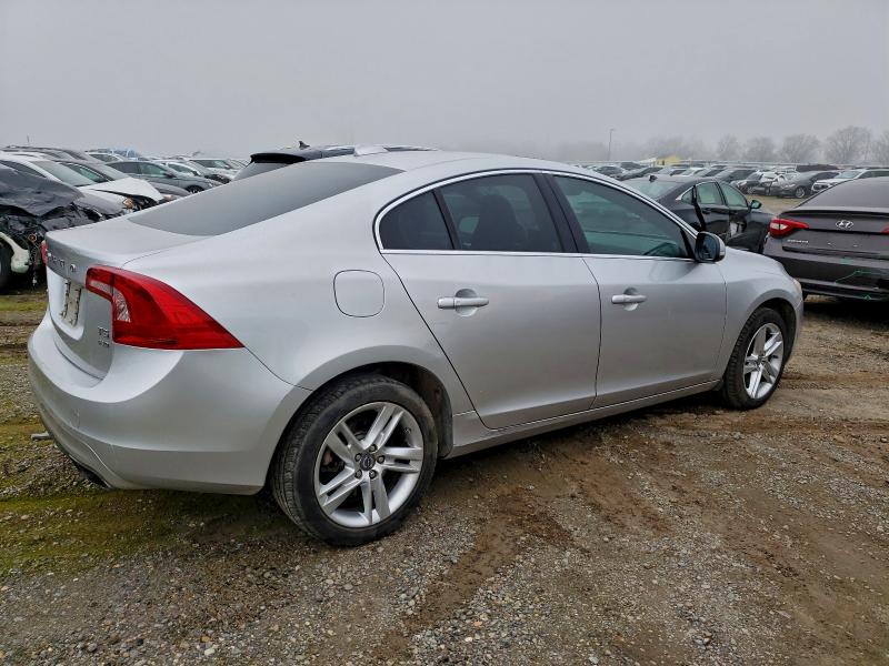 Фото 3 - VOLVO S60