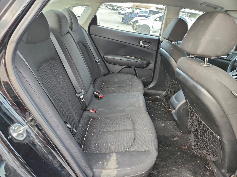 Фото 10 - KIA OPTIMA