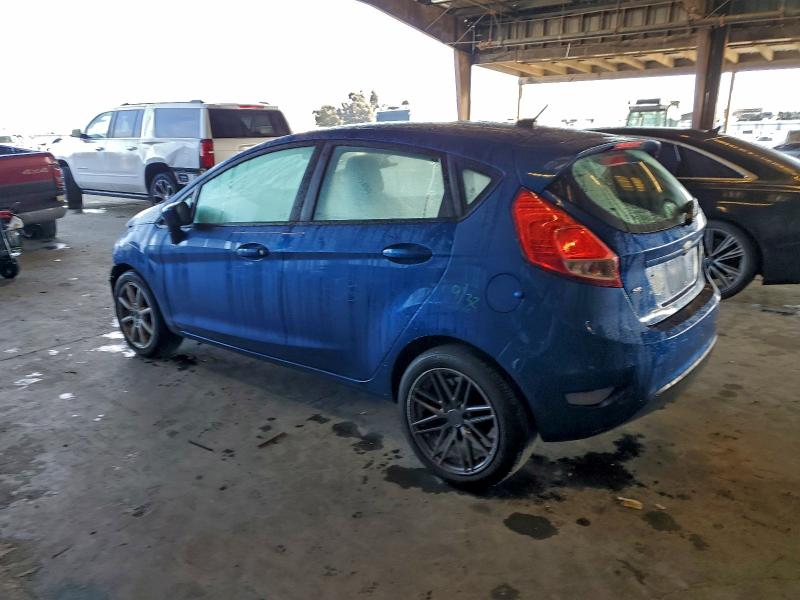 Фото 2 - FORD FIESTA