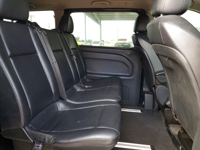 Фото 11 - MERCEDES-BENZ METRIS