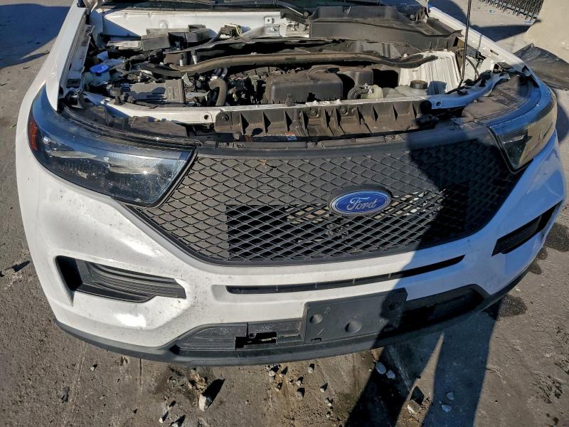 Фото 12 - FORD EXPLORER