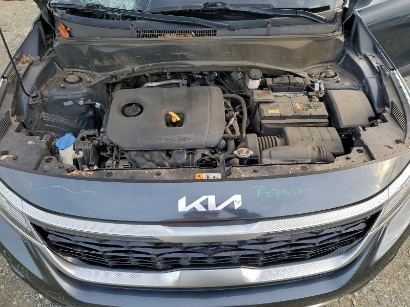 Фото 12 - KIA SELTOS