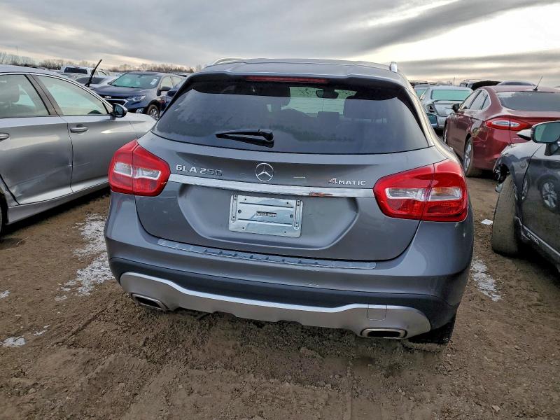 Фото 6 - MERCEDES-BENZ GLA-CLASS