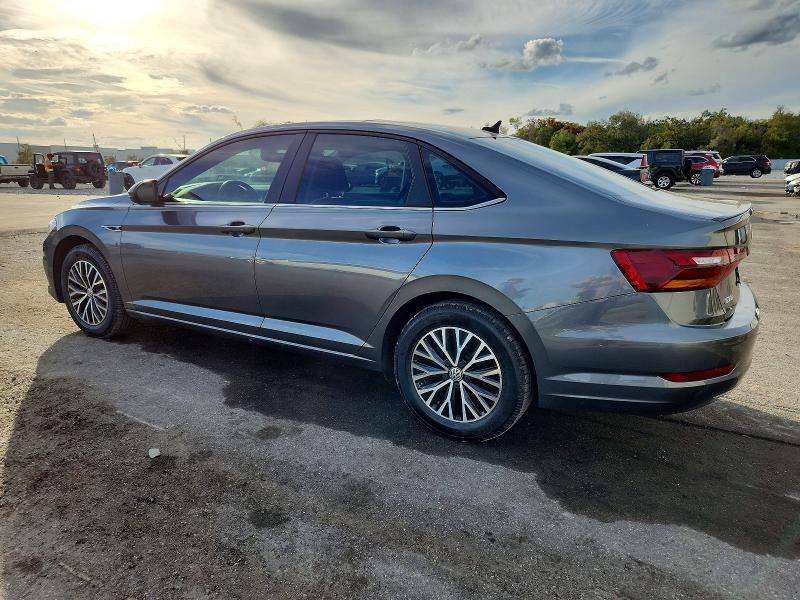 Фото 2 - VOLKSWAGEN JETTA