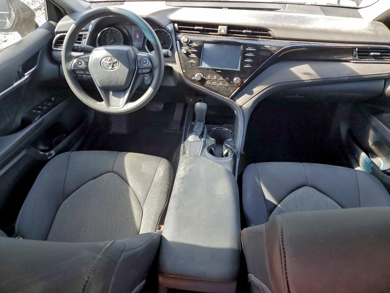 Фото 8 - TOYOTA CAMRY