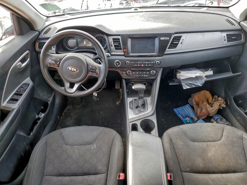 Фото 8 - KIA NIRO