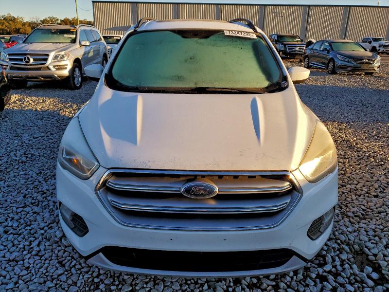 Фото 5 - FORD ESCAPE