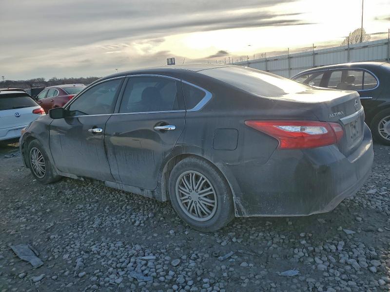 Фото 2 - NISSAN ALTIMA