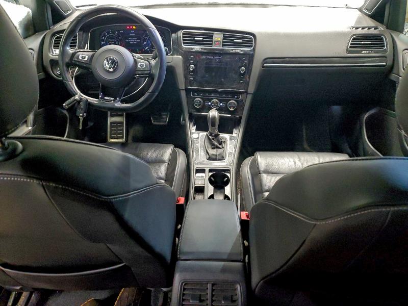 Фото 8 - VOLKSWAGEN GOLF