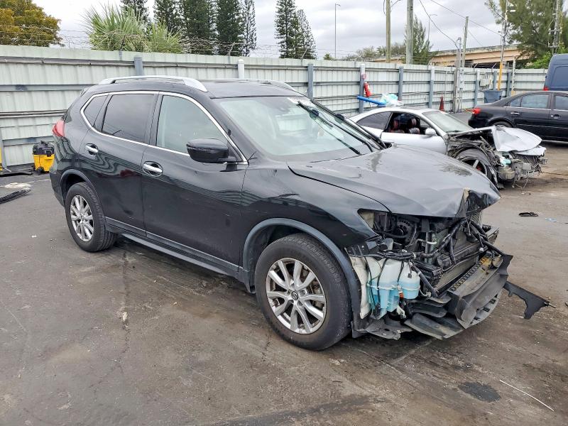 Фото 4 - NISSAN ROGUE