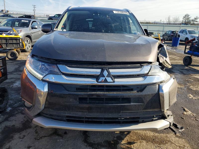 Фото 5 - MITSUBISHI OUTLANDER