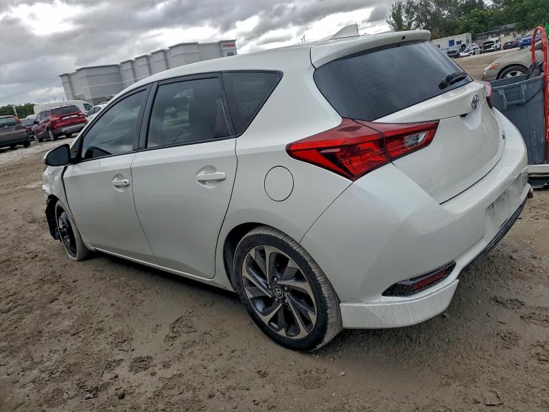 Фото 2 - TOYOTA COROLLA