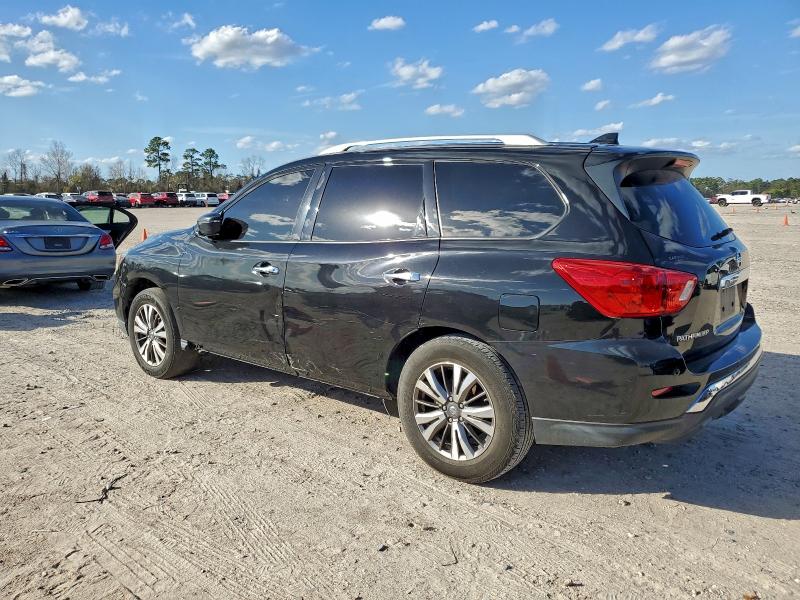 Фото 2 - NISSAN PATHFINDER