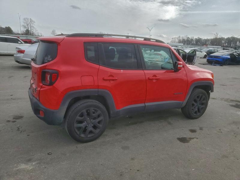 Фото 3 - JEEP RENEGADE