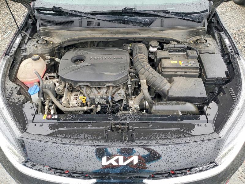 Фото 11 - KIA FORTE