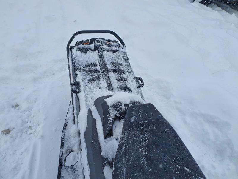 SKI-DOO SNOWMOBILE 2019