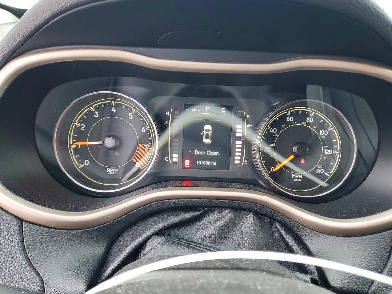 Фото 9 - JEEP GRAND CHER