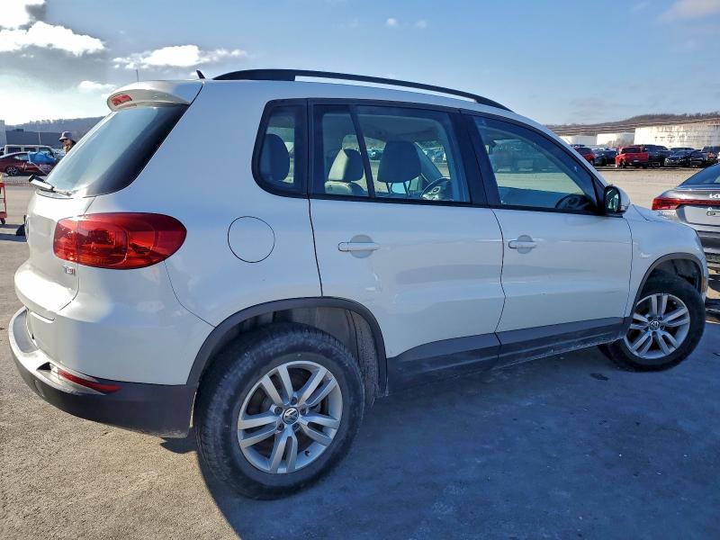 Фото 3 - VOLKSWAGEN TIGUAN