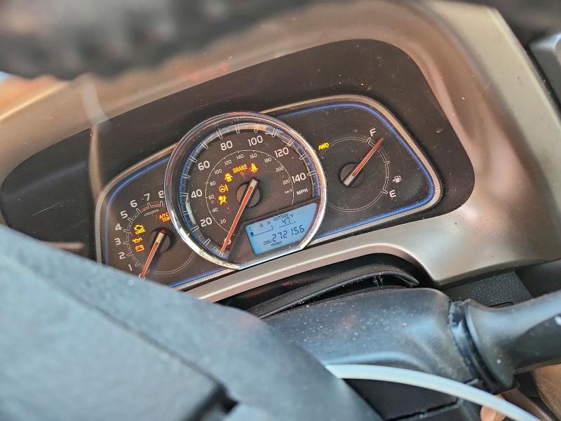 Фото 9 - TOYOTA RAV4