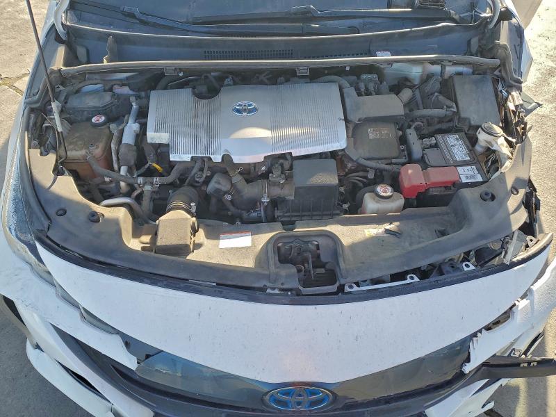 Фото 11 - TOYOTA PRIUS