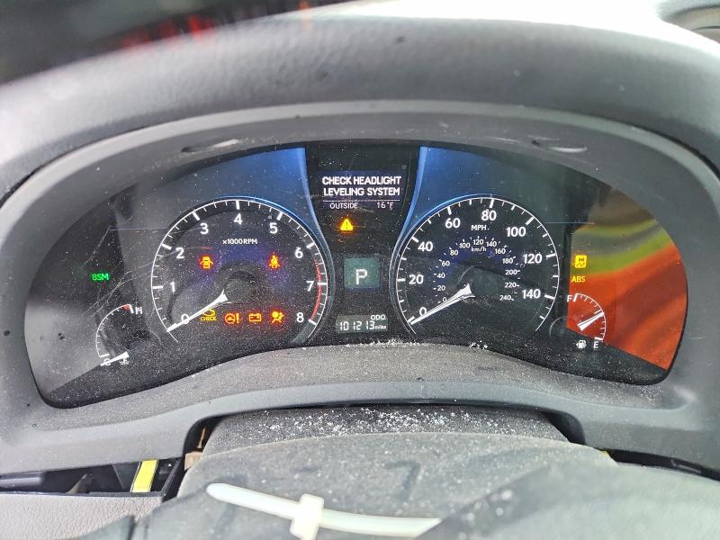 Фото 9 - LEXUS RX350