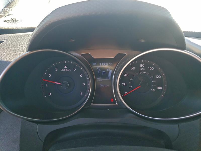 Фото 9 - HYUNDAI VELOSTER