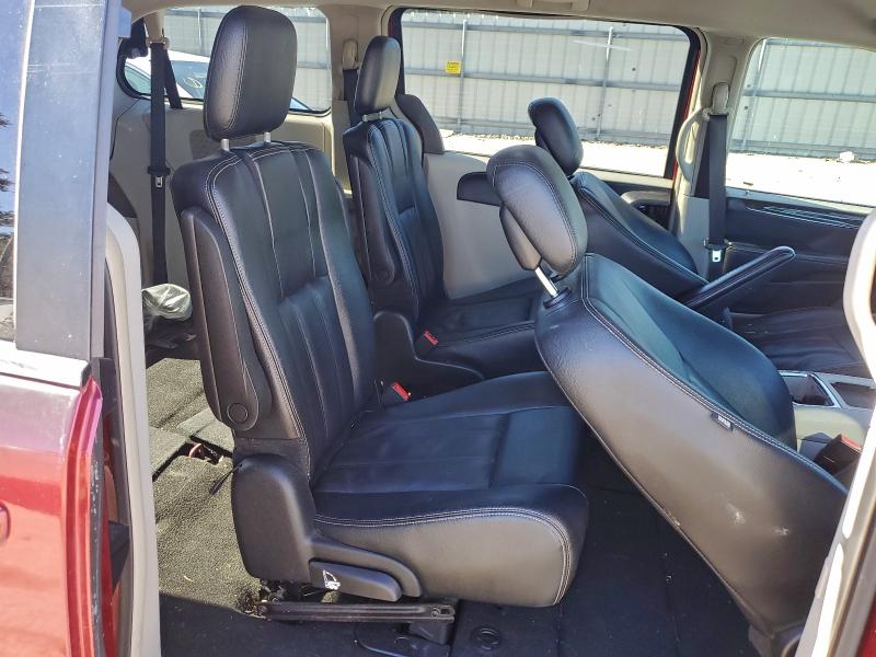 Фото 11 - CHRYSLER MINIVAN