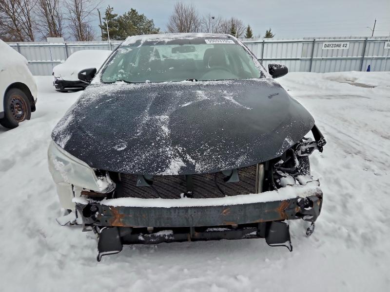 Фото 5 - TOYOTA CAMRY