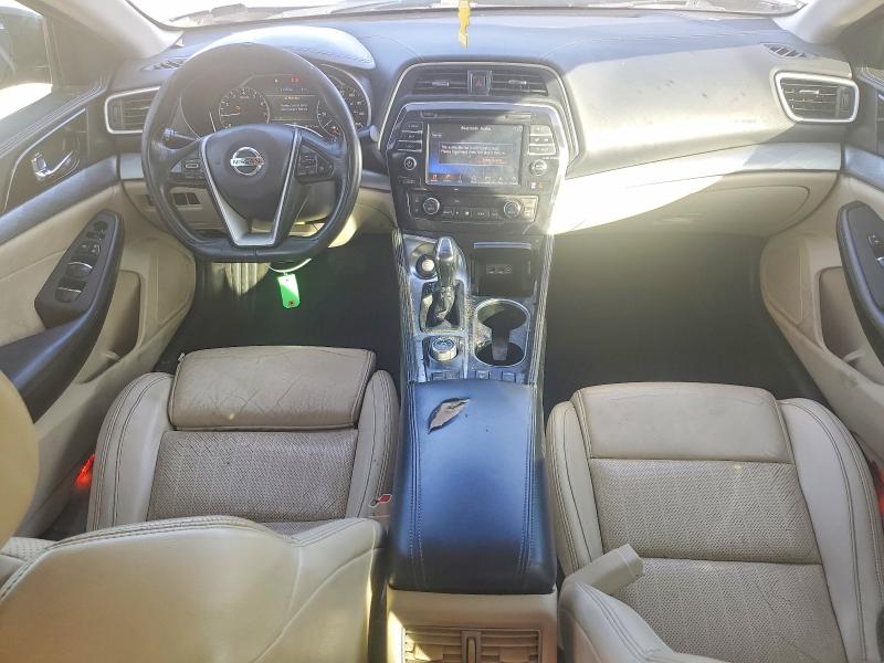 Фото 8 - NISSAN MAXIMA