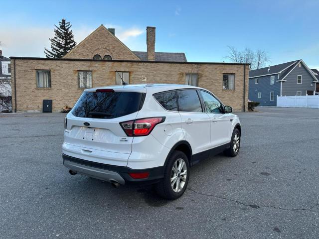 Фото 4 - FORD ESCAPE