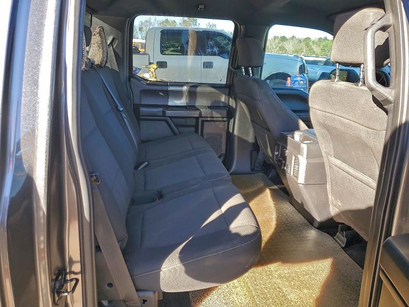 Фото 10 - FORD F-150