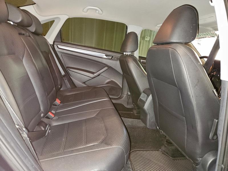 Фото 10 - VOLKSWAGEN PASSAT