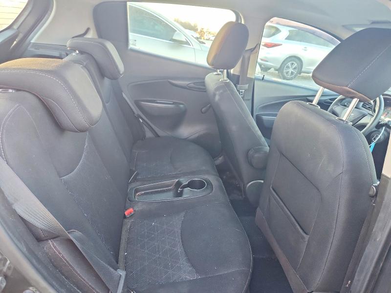 Фото 11 - CHEVROLET SPARK