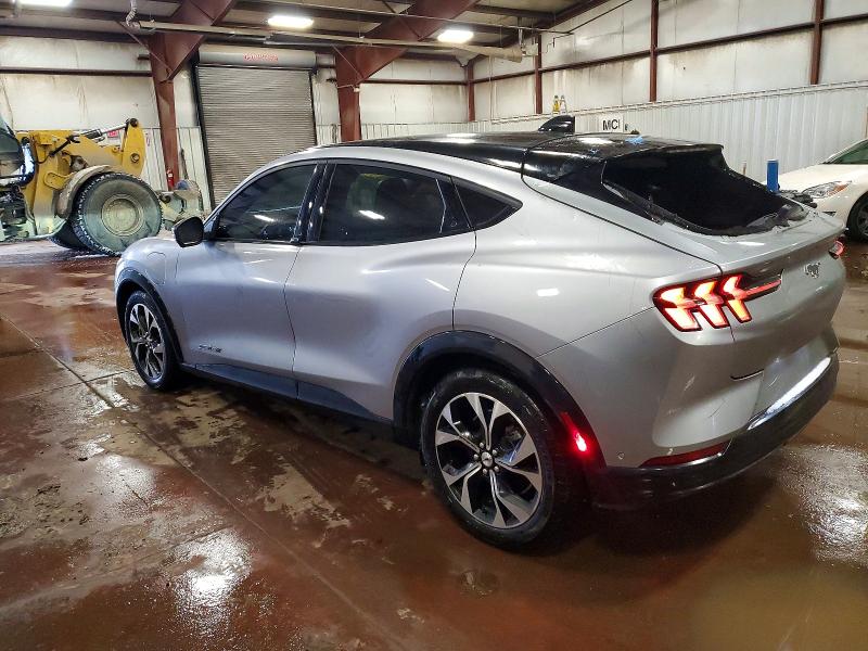 Фото 2 - FORD MUSTANG