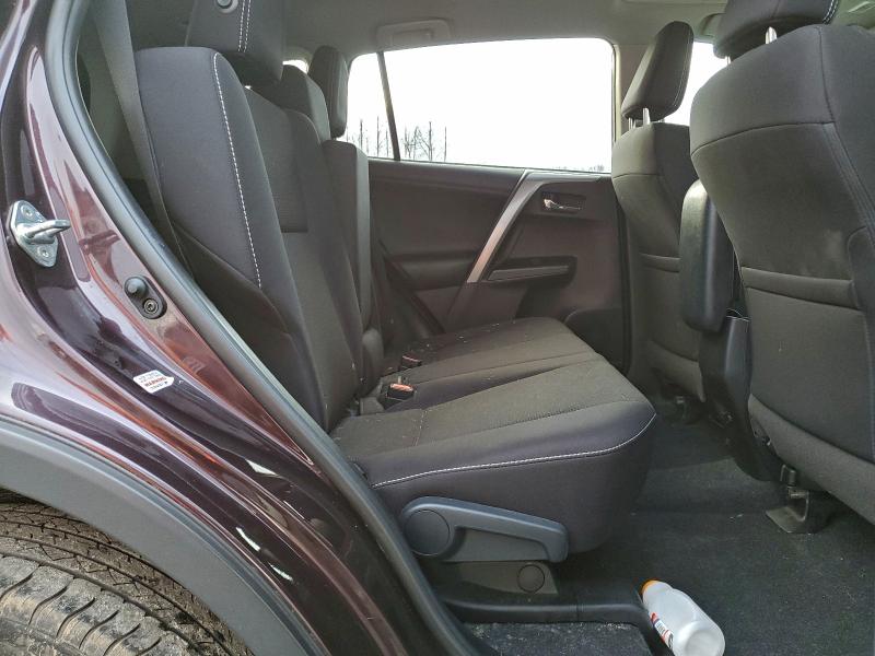 Фото 11 - TOYOTA RAV4