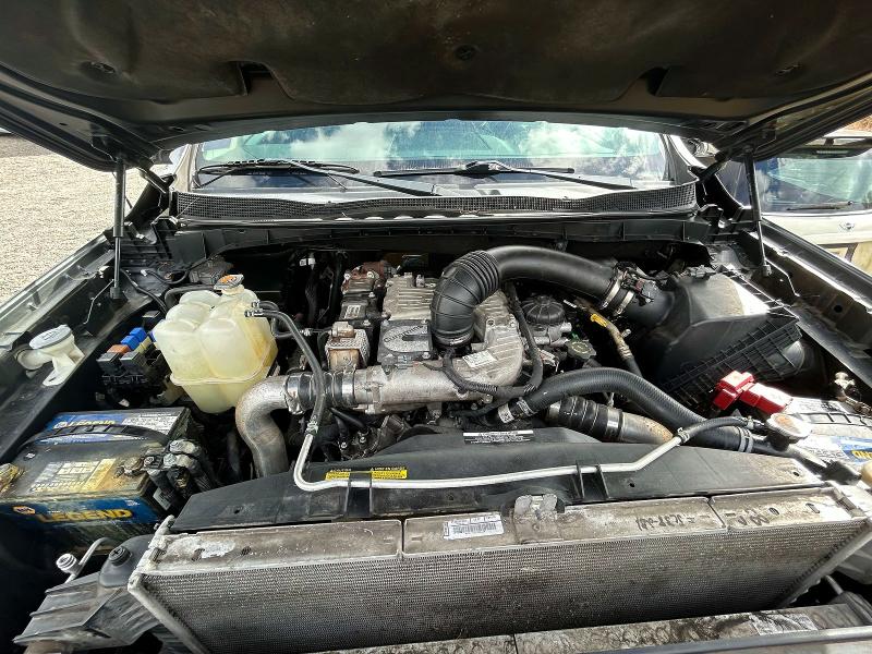 Фото 7 - NISSAN TITAN