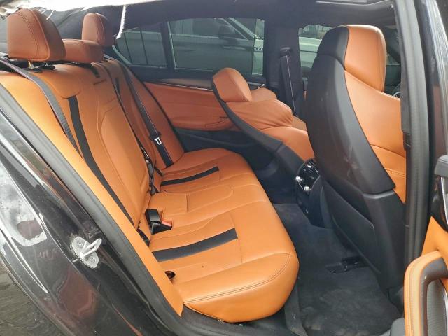 Фото 10 - BMW M5