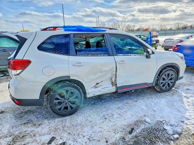 Фото 3 - SUBARU FORESTER