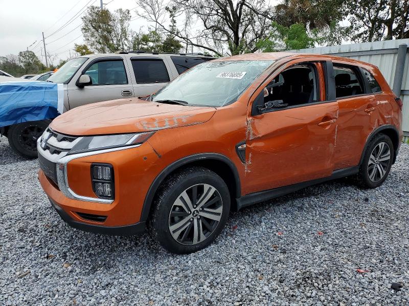 Фото 1 - MITSUBISHI OUTLANDER